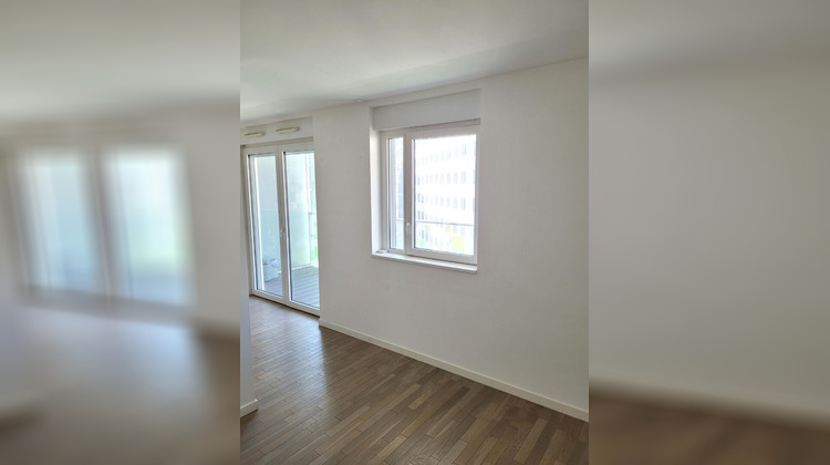 Ma-Cabane - Location Appartement COURBEVOIE, 38 m²