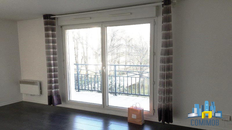 Ma-Cabane - Location Appartement Courbevoie, 22 m²