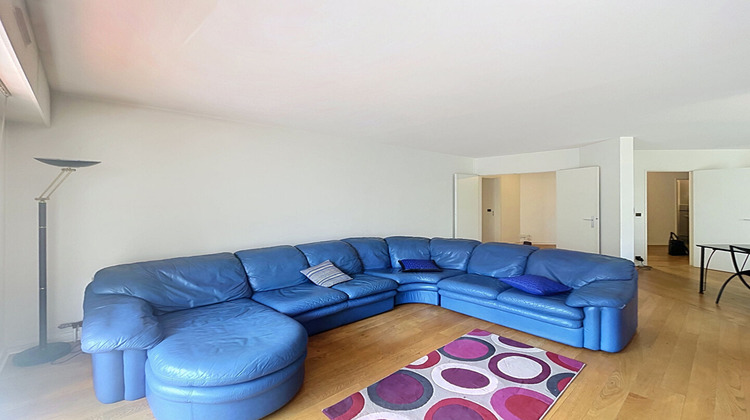Ma-Cabane - Location Appartement COURBEVOIE, 111 m²
