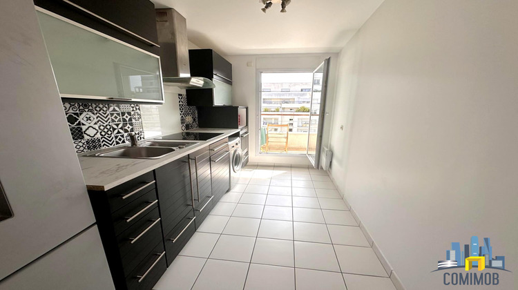 Ma-Cabane - Location Appartement Courbevoie, 63 m²
