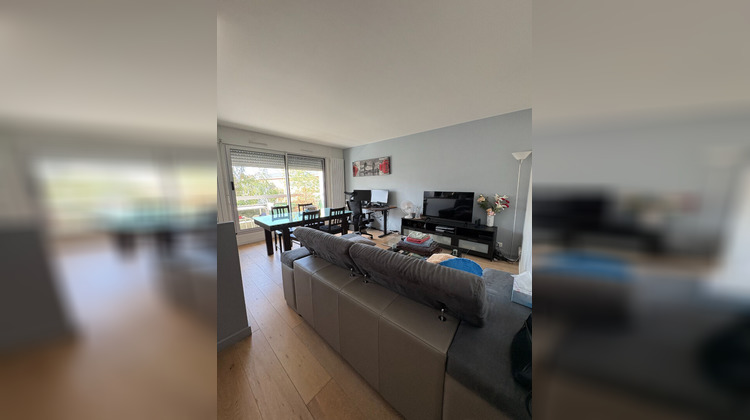 Ma-Cabane - Location Appartement COURBEVOIE, 47 m²
