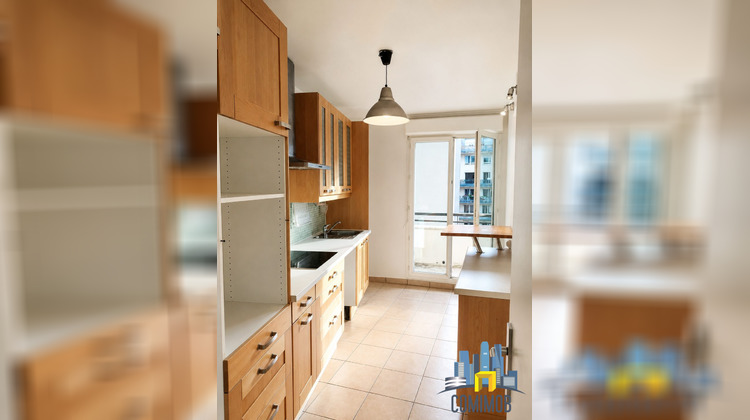 Ma-Cabane - Location Appartement Courbevoie, 72 m²