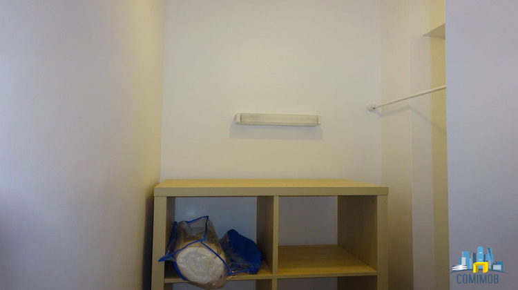 Ma-Cabane - Location Appartement Courbevoie, 16 m²