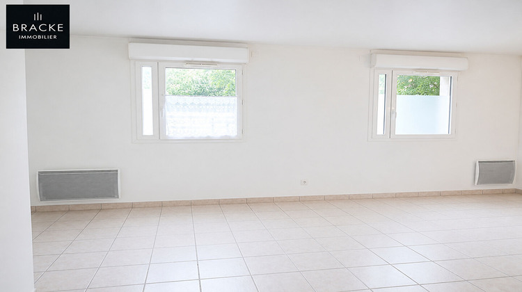 Ma-Cabane - Location Appartement COURBEVOIE, 30 m²