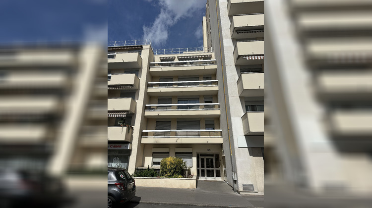 Ma-Cabane - Location Appartement COURBEVOIE, 75 m²