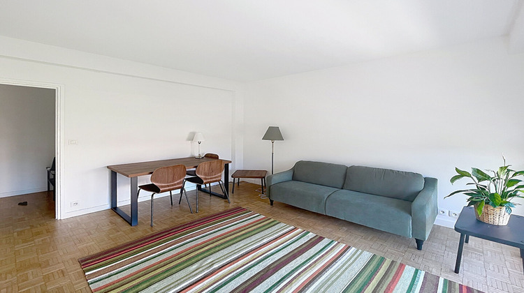 Ma-Cabane - Location Appartement COURBEVOIE, 47 m²