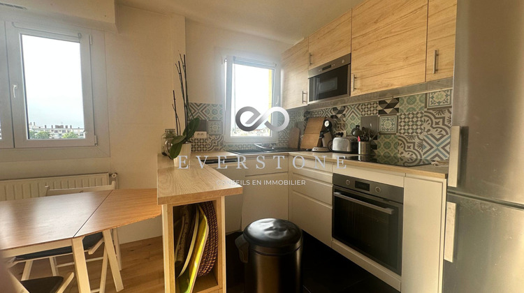 Ma-Cabane - Location Appartement COURBEVOIE, 41 m²