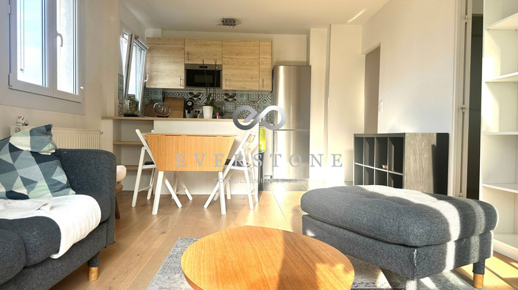 Ma-Cabane - Location Appartement COURBEVOIE, 41 m²