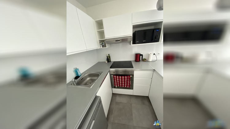 Ma-Cabane - Location Appartement Courbevoie, 40 m²