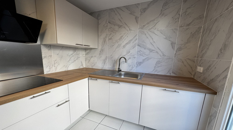 Ma-Cabane - Location Appartement Courbevoie, 43 m²