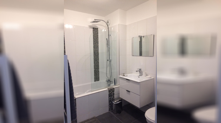 Ma-Cabane - Location Appartement COURCOURONNES, 35 m²