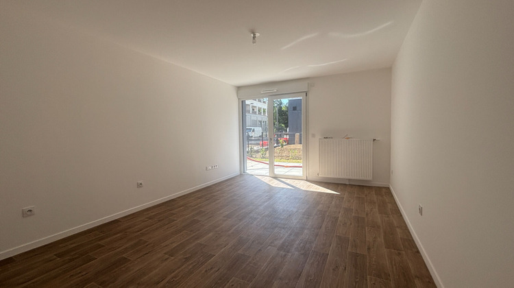 Ma-Cabane - Location Appartement COURCOURONNES, 61 m²