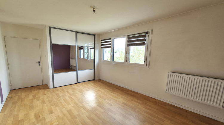 Ma-Cabane - Location Appartement COURNON-D'AUVERGNE, 82 m²