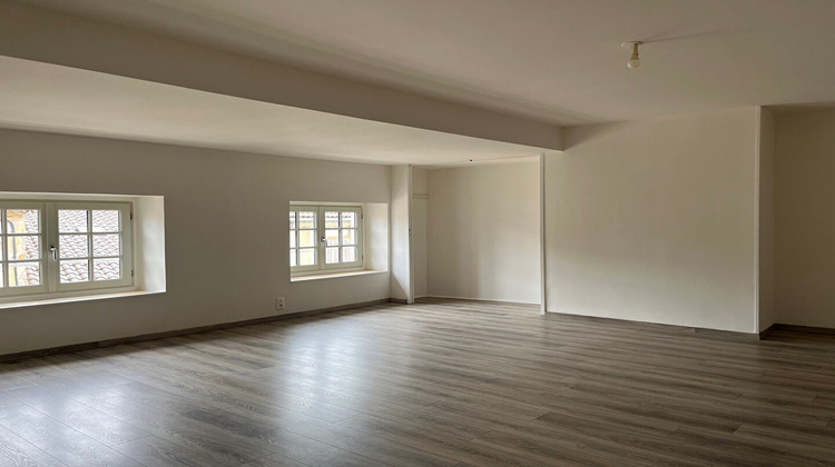 Ma-Cabane - Location Appartement COURPIERE, 77 m²