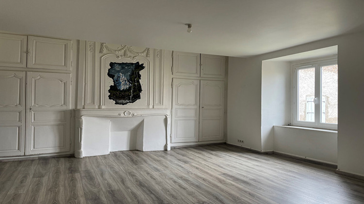 Ma-Cabane - Location Appartement COURPIERE, 66 m²