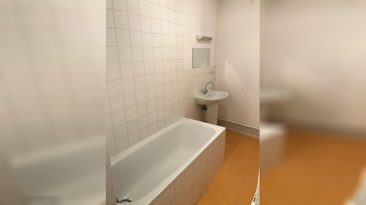 Ma-Cabane - Location Appartement Cours-la-Ville, 52 m²