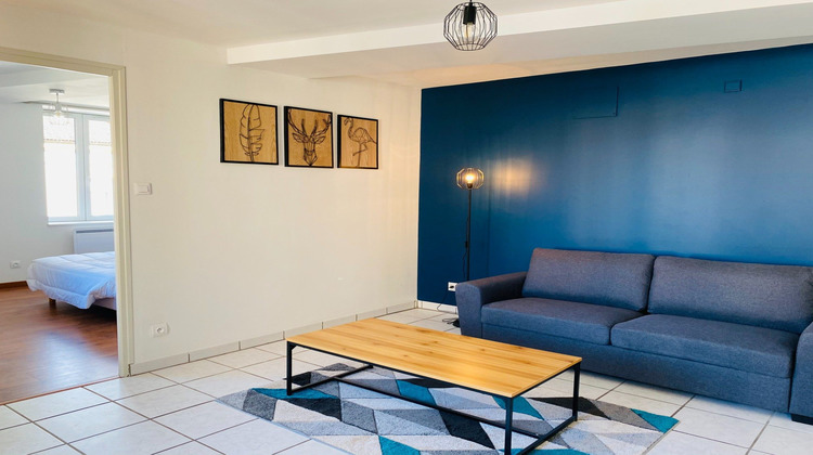 Ma-Cabane - Location Appartement Cours-la-Ville, 35 m²