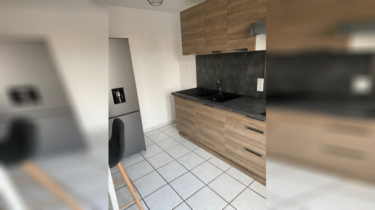 Ma-Cabane - Location Appartement Cours-la-Ville, 35 m²