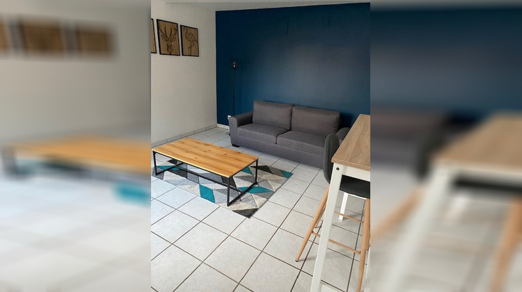 Ma-Cabane - Location Appartement Cours-la-Ville, 35 m²