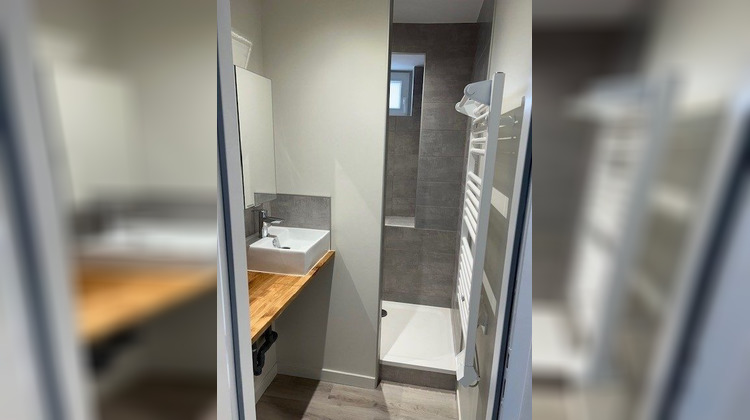 Ma-Cabane - Location Appartement Cours-la-Ville, 3 m²