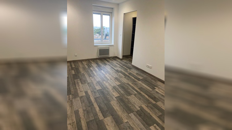 Ma-Cabane - Location Appartement Cours-la-Ville, 46 m²