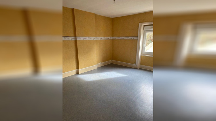 Ma-Cabane - Location Appartement Cours-la-Ville, 80 m²