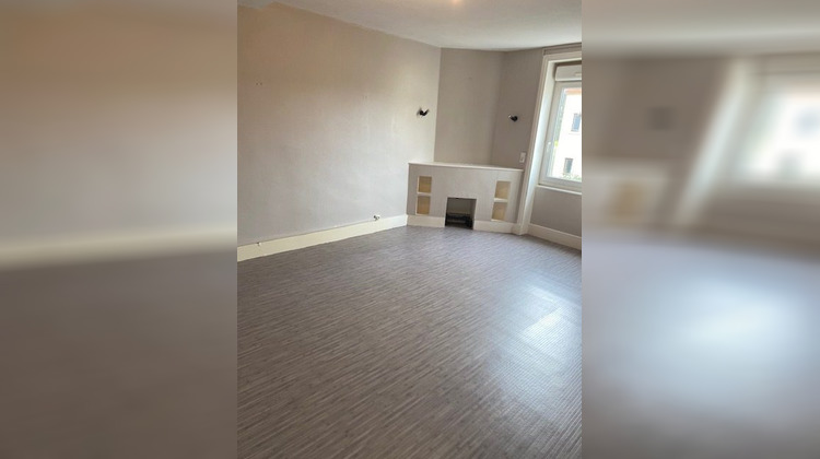 Ma-Cabane - Location Appartement Cours-la-Ville, 80 m²
