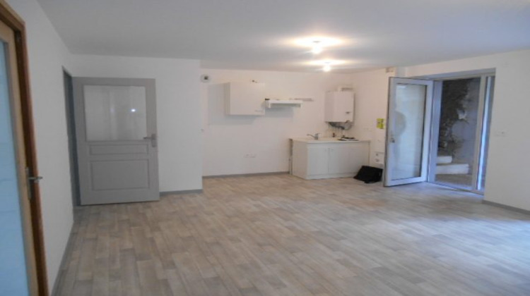 Ma-Cabane - Location Appartement Cours-la-Ville, 98 m²