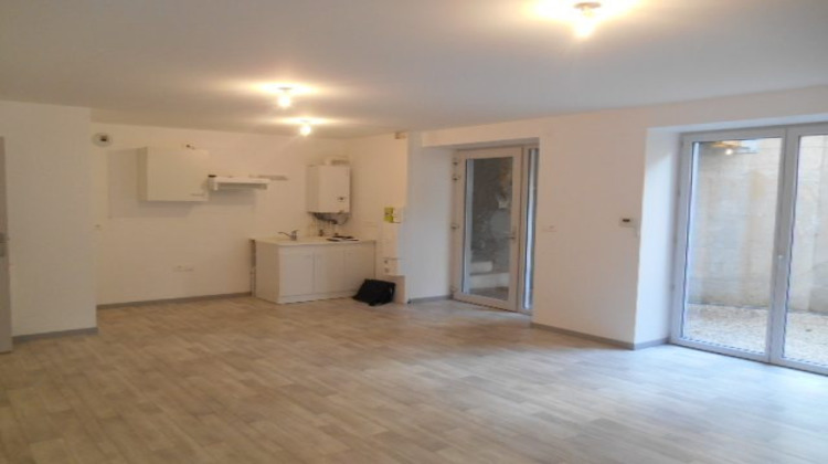 Ma-Cabane - Location Appartement Cours-la-Ville, 98 m²