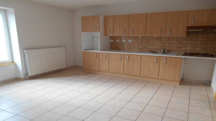 Ma-Cabane - Location Appartement Cours-la-Ville, 56 m²