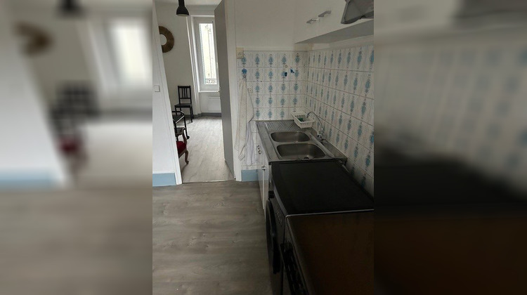 Ma-Cabane - Location Appartement Cours-la-Ville, 42 m²