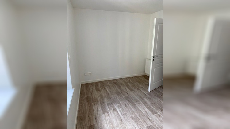 Ma-Cabane - Location Appartement Cours-la-Ville, 120 m²