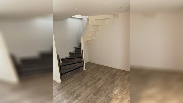Ma-Cabane - Location Appartement Cours-la-Ville, 120 m²