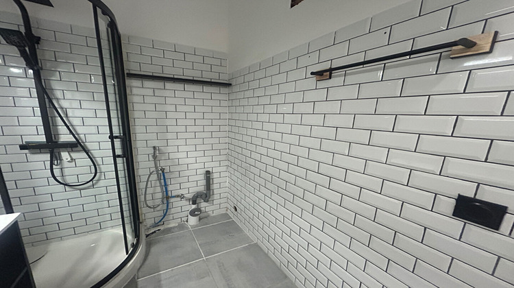 Ma-Cabane - Location Appartement COURSAN, 65 m²