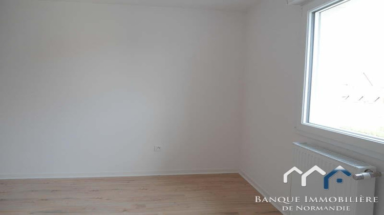 Ma-Cabane - Location Appartement COURSEULLES-SUR-MER, 40 m²