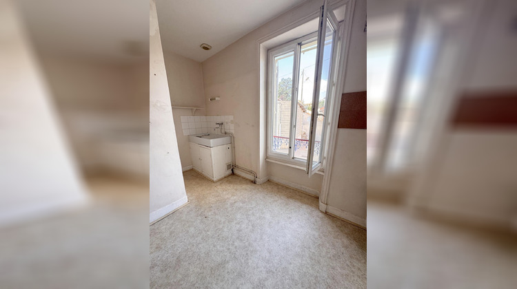 Ma-Cabane - Location Appartement Coutouvre, 77 m²