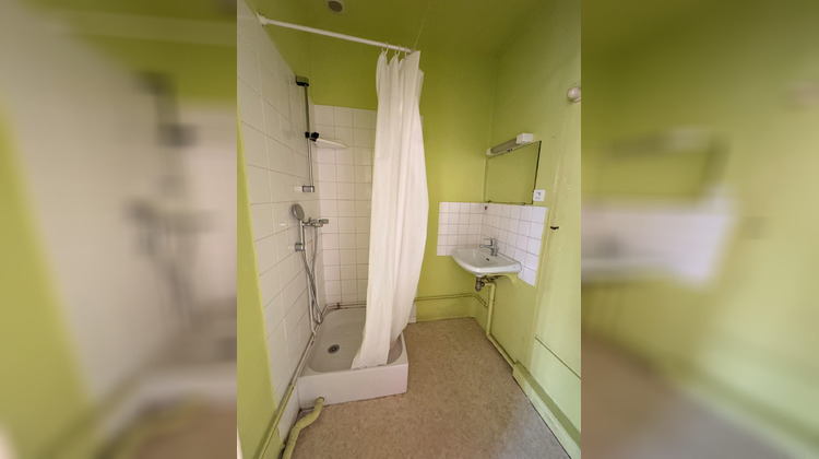 Ma-Cabane - Location Appartement Coutouvre, 77 m²