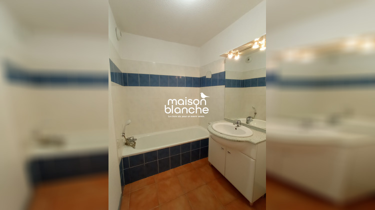 Ma-Cabane - Location Appartement Coutras, 64 m²