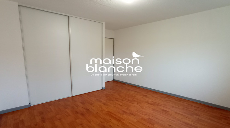Ma-Cabane - Location Appartement Coutras, 64 m²