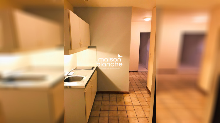 Ma-Cabane - Location Appartement Coutras, 31 m²