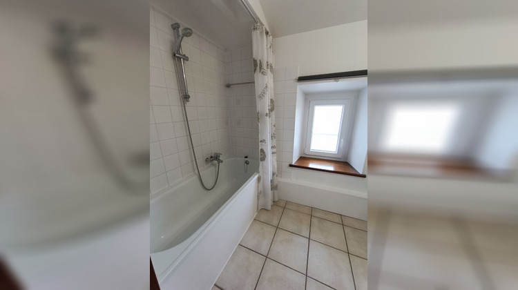 Ma-Cabane - Location Appartement COUZEIX, 54 m²