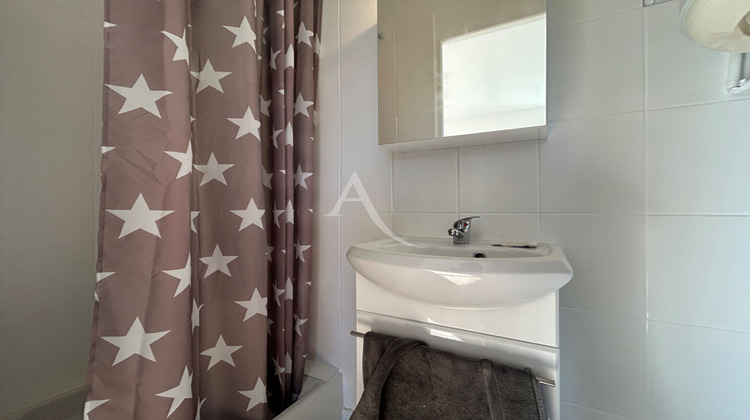 Ma-Cabane - Location Appartement CRAON, 30 m²