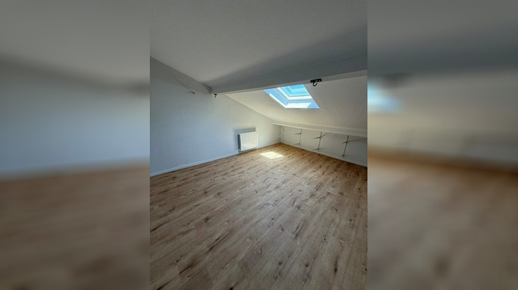 Ma-Cabane - Location Appartement Craponne, 39 m²