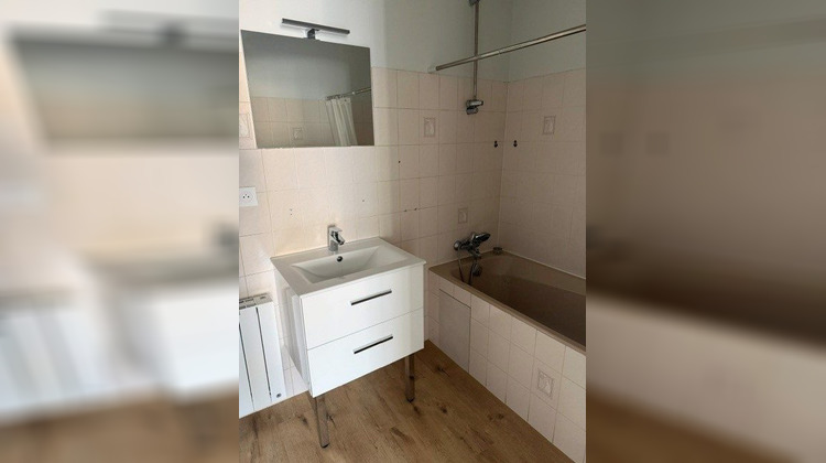 Ma-Cabane - Location Appartement Craponne, 56 m²