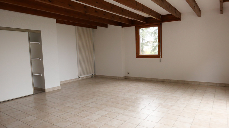 Ma-Cabane - Location Appartement Craponne, 69 m²