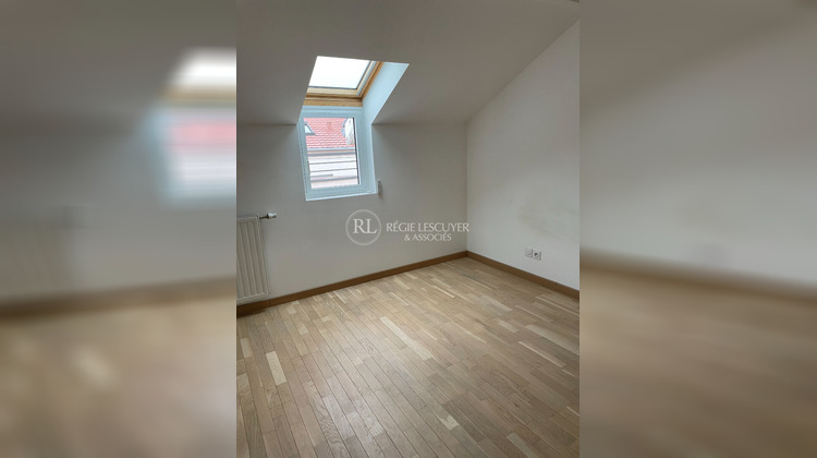 Ma-Cabane - Location Appartement CRAPONNE, 47 m²