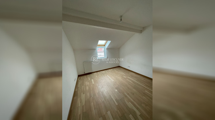 Ma-Cabane - Location Appartement CRAPONNE, 47 m²