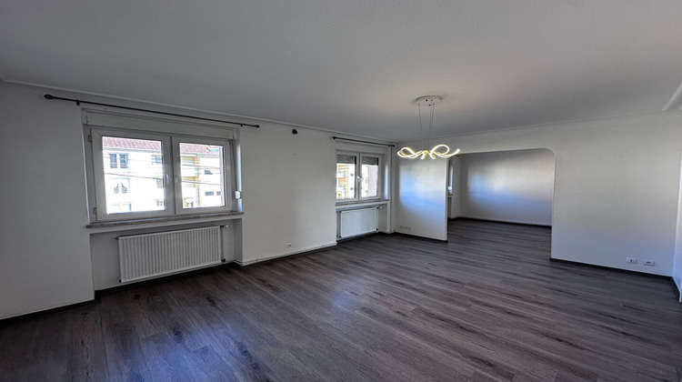 Ma-Cabane - Location Appartement CREHANGE, 118 m²