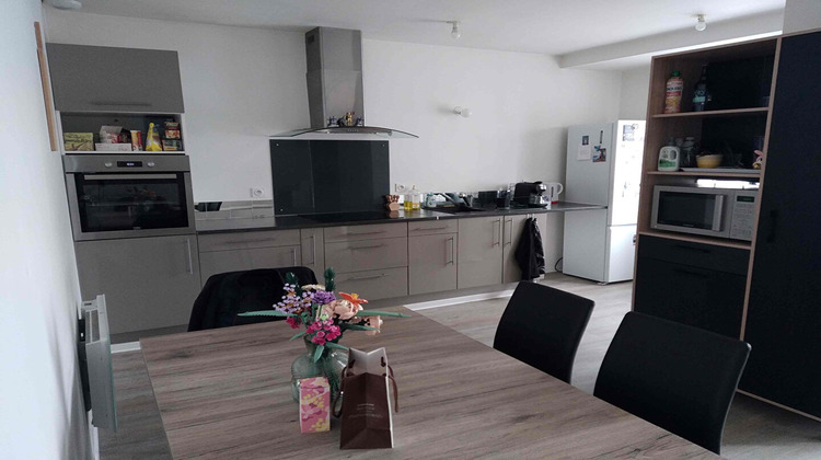 Ma-Cabane - Location Appartement CRESSENSAC, 92 m²