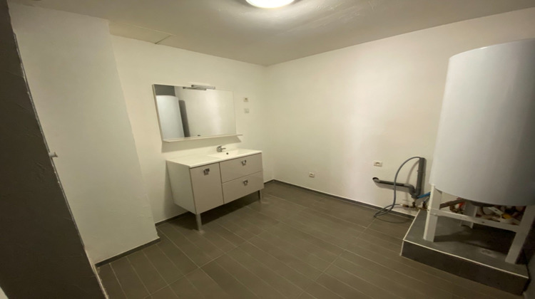 Ma-Cabane - Location Appartement Crest, 42 m²